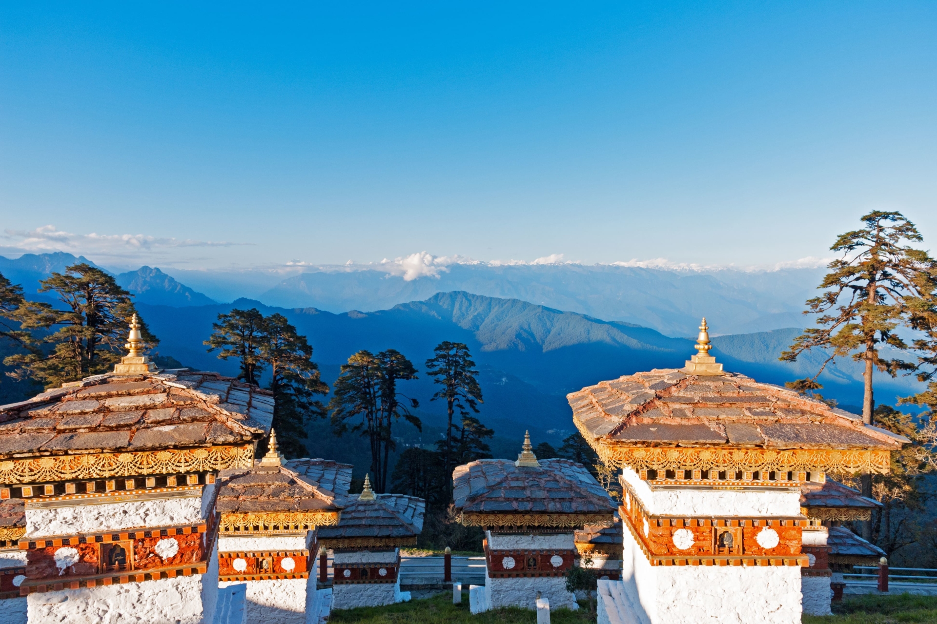 Coucher de soleil à Dochula, Bhoutan