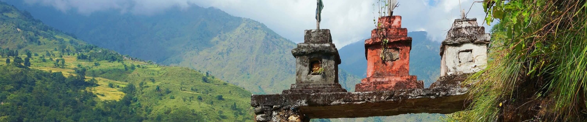 Porte traditionnelle, randonnée au pied de l'Annapurna, Népal