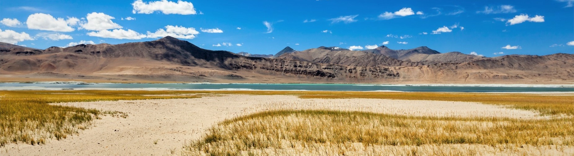 Ciel bleu au dessus du Lac Tso Kar, Ladakh