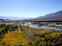 Vue sur la vallée de l'Indus